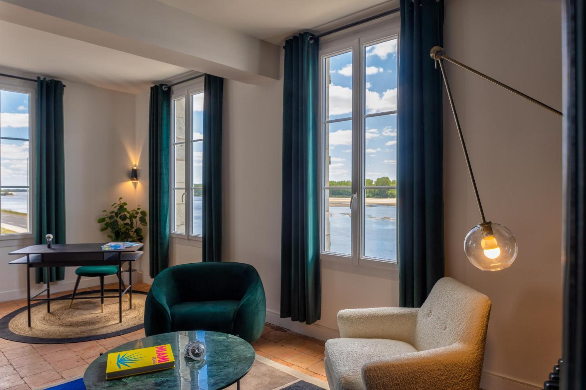 Casa Mila & Spa - Maison D'Hotes Raffinee Vue Loire, Spa & Piscine Saint-Mathurin  Zewnętrze zdjęcie